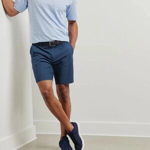 PETER MILLAR CROWN COMFORT PERFORMANCE SHORTS / NAVY / SIZE 36